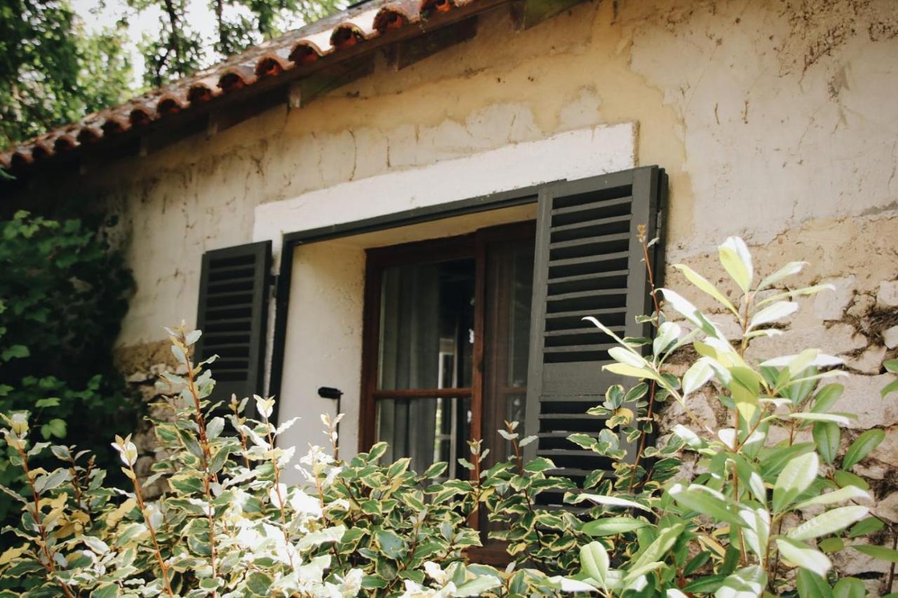 Les Cabanes De Rouffignac Villa Exterior foto