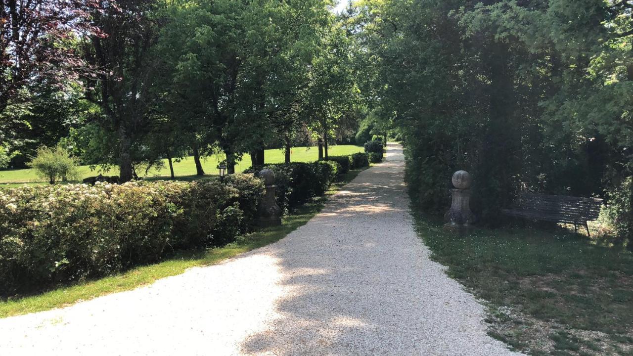 Les Cabanes De Rouffignac Villa Exterior foto